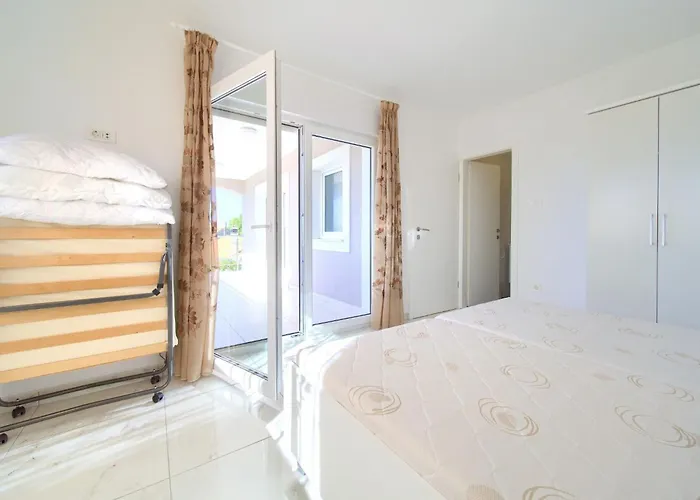 Isabella By Interhome