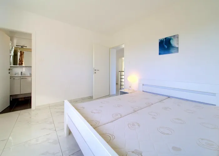 Casa vacanze Isabella By Interhome Linardići